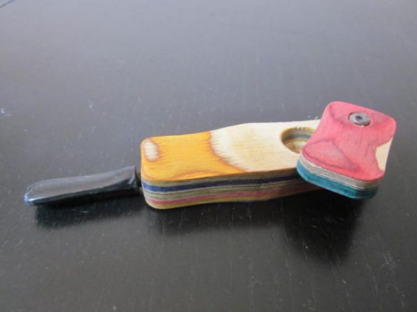 amazing multi color wood smoking pipes
